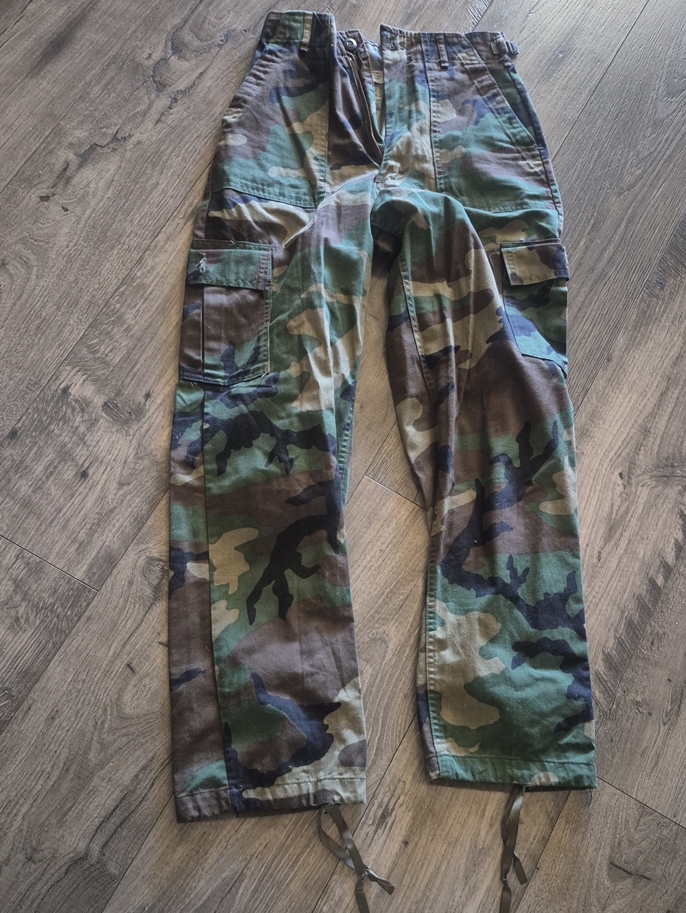 Men's Military Issue Camo Cargo Pants - Classic Woodland Camouflage